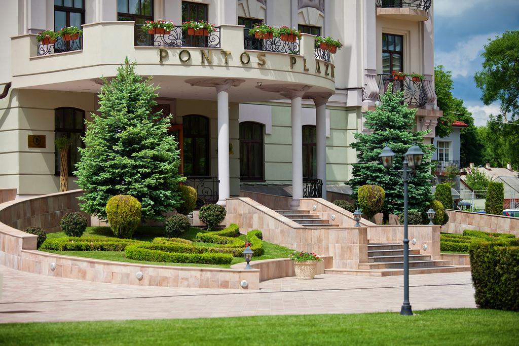 Pontos Plaza Hotel Ессентуки Экстерьер фото